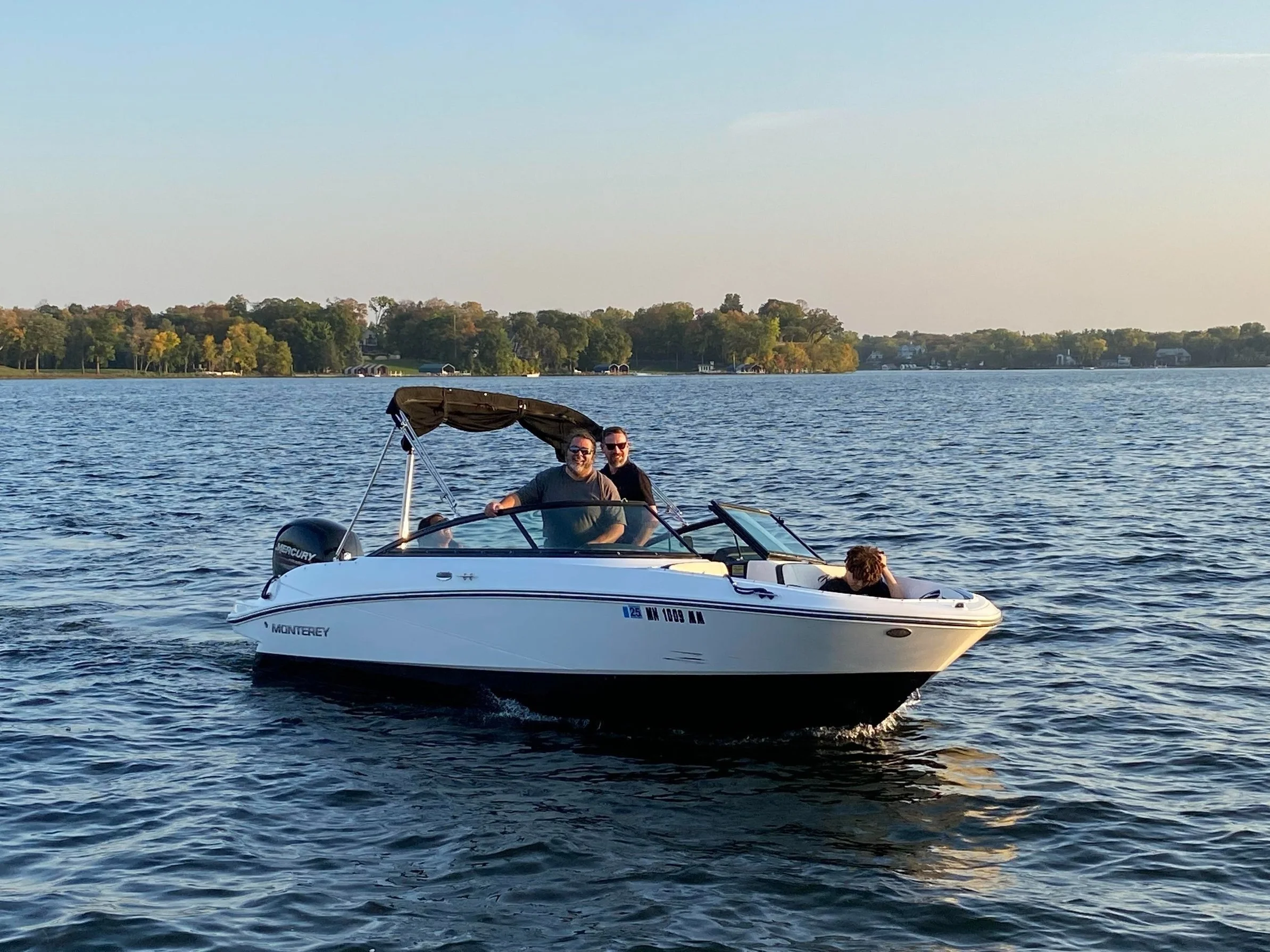 Rent a 21 foot Monterey FSX on Lake Minnetonka — Tonka Boat Rentals